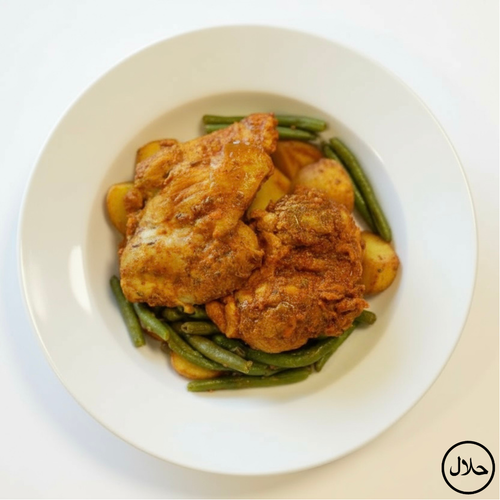 HAUT DE CUISSE POULET SATÉ CORIANDRE – POMME DE TERRE – HARICOTS VERTS